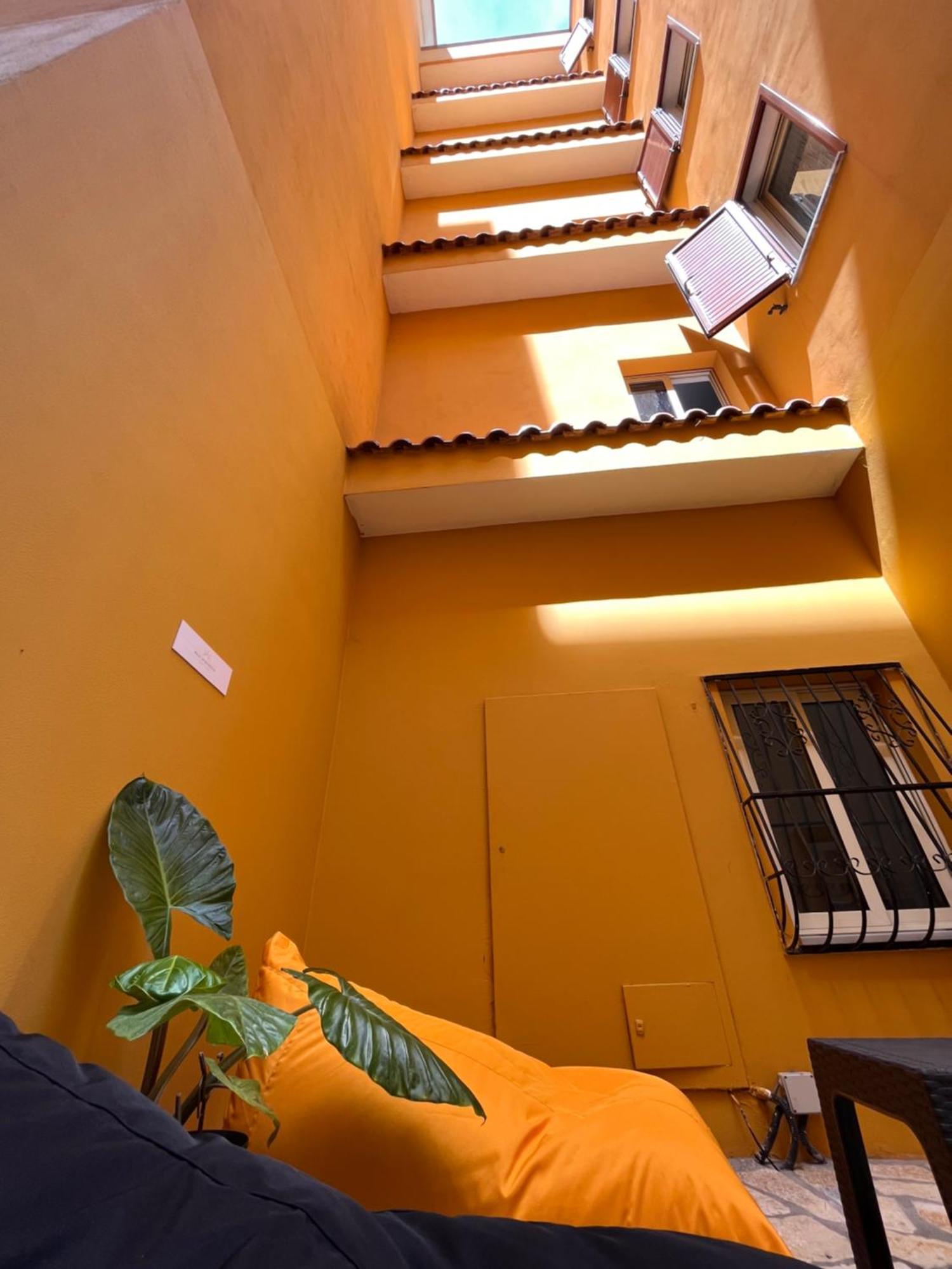 Belix Hotel Apartments, Near The Beach ドゥラス エクステリア 写真